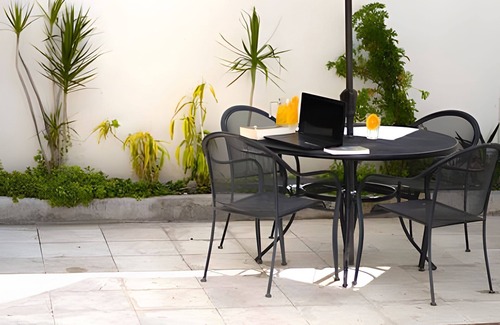 Celaya Apartment | 2NDHOME Celaya
