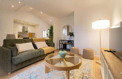 Saint-Denis Apartment | 2P moderne proche Paris 4 pers