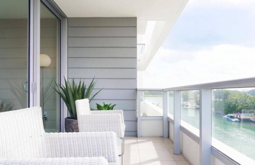 Bay Harbor Islands House | 2x Grand Deluxe 2 BR Suite with Balcony at The Altair Hotel Bay Harbor Miami
