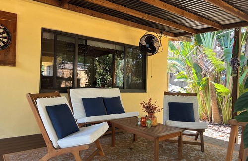 Boca Raton House | 3/1 Outdoor retreat in East Boca Raton. Walk to Brightline, Mizner & beach.