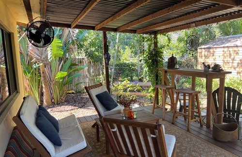 Boca Raton House | 3/1 Outdoor retreat in East Boca Raton. Walk to Brightline, Mizner & beach.