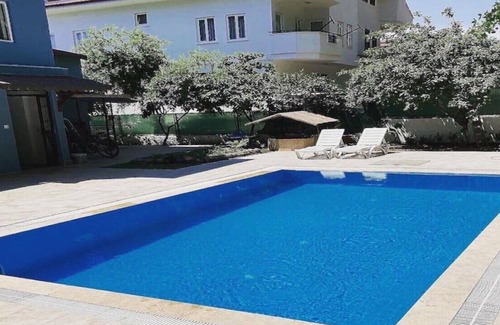 Marmaris City Center Apartment | 3+1 with a pool in Marmaris with a forest view