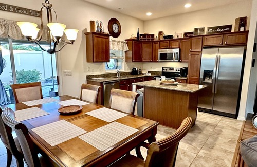 Collier House | 3/2 in The Village of Collier