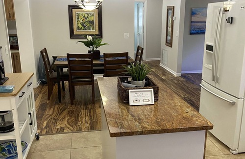 Melbourne House | 3/2 pet friendly private home located in Downtown Melbourne