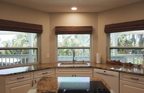 Tierra Verde House | 3/3 Key West Style Home-Heated Pool & Tiki Bar