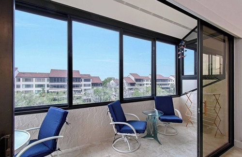 Siesta Key Condo | 3-403 in Sarasota, FL