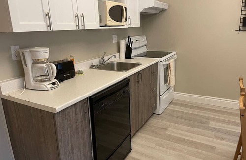 Vieux-Limoilou Apartment | 3,5 tout équipé nearby old Québec and all services