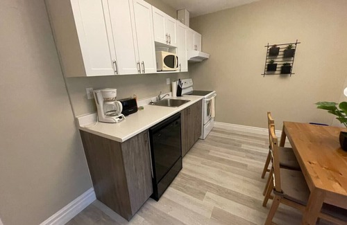 Vieux-Limoilou Apartment | 3,5 tout équipé nearby old Québec and all services