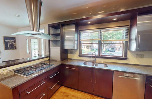 Appleton House | 3,500sqft. Buffalo Mansion