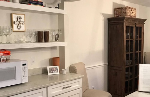 Martinez House | 3.6 miles from Augusta National Golf Club but nestled in a quiet neighborhood