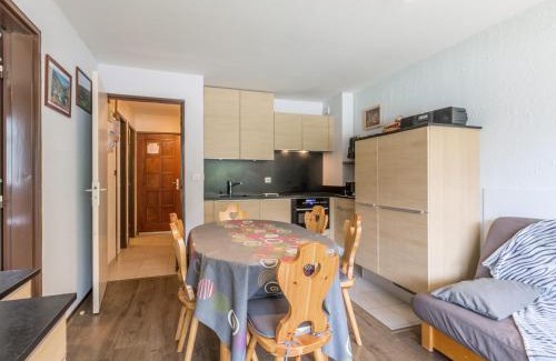 La Clusaz Apartment | 3*, 6 voyageurs, à 150m des télécabines, parking, garage, à La Clusaz - FR-1-304-117