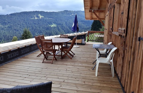 Cordon Apartment | 3 * Apartment ' Mont Blanc ', 125m², on the slopes, 8 to 10 pers