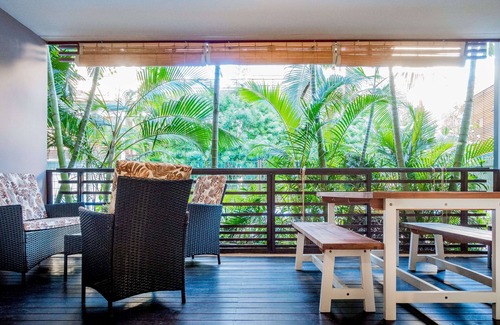 Centre-Ville Apartment | 3* apartment with swimming pool in saint pierre center.