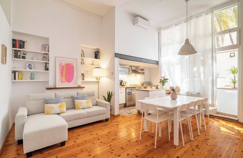 El Poble-sec Apartment | 3 baths +6 BR +A/C +Office : FIRA Montjuic FCB