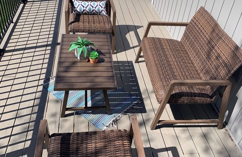 Coral Cottage | 3-BD, 2 Bth, Lake Front cottage, Beach, dock, Fire Pit, Hot Tub in 2025