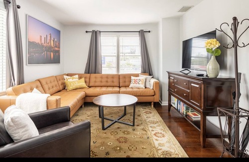 Virginia Park Apartment | 3 BD Maisonette - South Tampa - Central Location