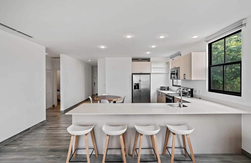 Coco Condo | 3-BD on 3rd Floor with Great Ocean View