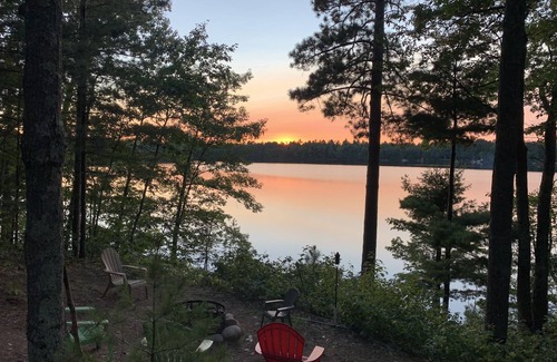 Woodruff Cottage | 3 BD Water Front Cottage! Spectacular Sunsets! Pets Welcome!