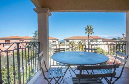 Saint-Tropez Apartment | 3 Bdr Apt - Clos Sainte Anne
