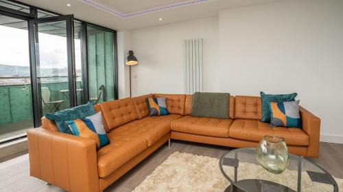 Belfast City Centre Apartment | 3 BDR City Centre Penthouse by Belfast City Breaks