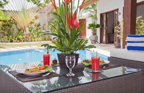 Central Seminyak Villa | 3 BDR Origami Luxury Villa Seminyak