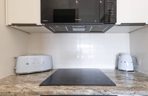 Collingwood Condo | 3 Bdrm Luxury Condo at Mountain House