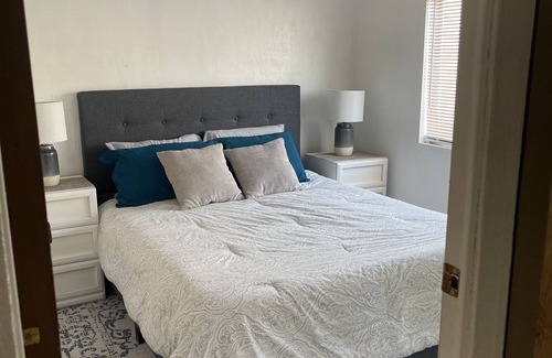Thousand Palms House | 3 bdrms, 2 bath, Family House w Community Pool/Jaq
