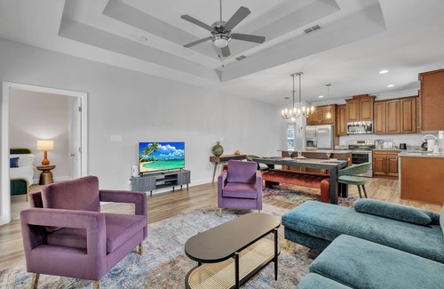 Tallahassee House | 3 beautiful bedrooms house mins to FSU FAMU CAPITOL & Downtown