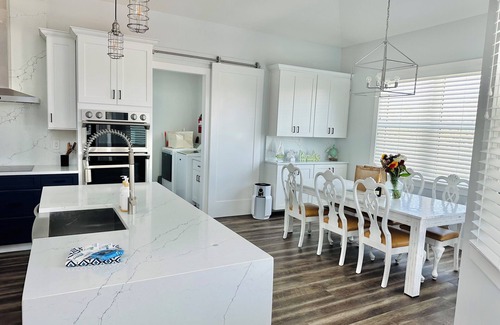 Cape Haze House | 3 bed 2 bath Beach House near Boca Grande with Pool + Sauna + Spa + Mini Golf