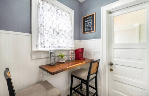 Wichita House | 3 Bed 2 Bath by College Hill w/Fitness Room