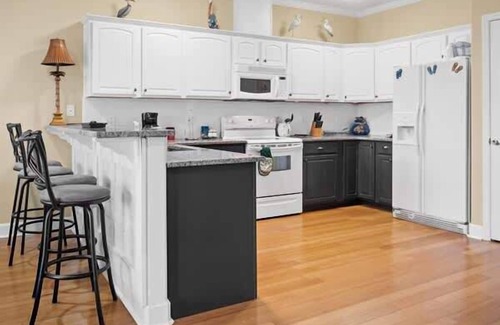 Carrabelle House | 3-bed, 2-bath condo Carrabelle, Fl/pool/fishing