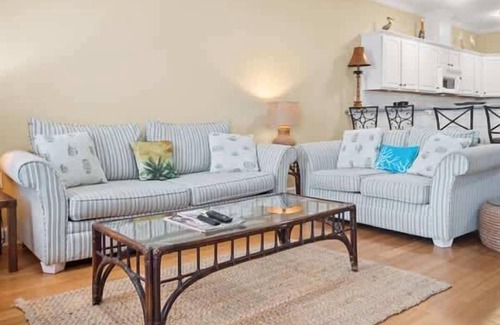 Carrabelle House | 3-bed, 2-bath condo Carrabelle, Fl/pool/fishing