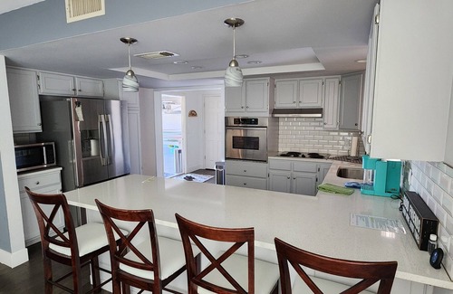 Lake Havasu City House | 3 Bed/2 Bath Lake Havasu home with boat/trailer parking. Close to all!