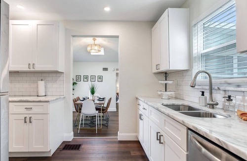 St. Petersburg House | 3 bed, 2 bath - long stays welcome! House with pool and fenced backyard minutes from St Pete & Tampa