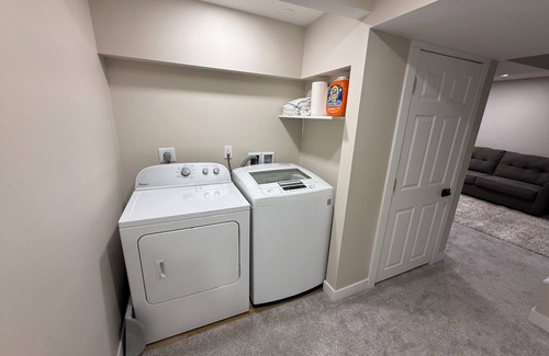 Sioux Falls House | 3 bed 2 bath modern style home! Walk to Avera and close to Downtown.