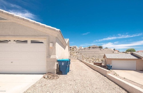Lake Havasu City House | 3 Bed 2 Bath Private Pool Home. Perfect for Both Off Road and Lake Activities!