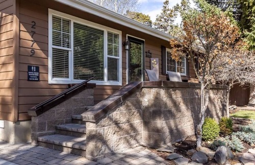 Orchard District House | 3 Bed 2 Bath, Pet Friendly, Midtown Bend!