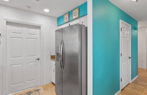 Pebble Beach House | 3 bed 2 bath pool home with everything you need.