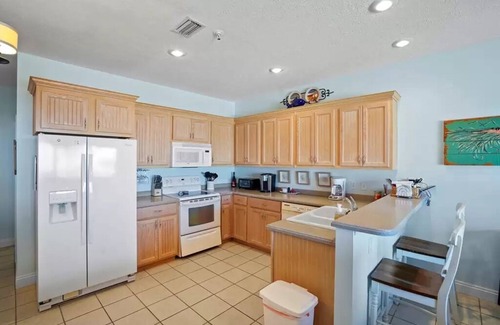 Port St. Joe House | 3 Bed/3.5 Bath Bay Front Townhome! Just Across the Bay from Cape San Blas
