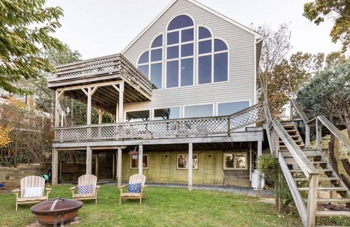 Rocky Point Ski Chalet | 3 bed, 3 full bath, beachfront, AMAZING views, fireplace