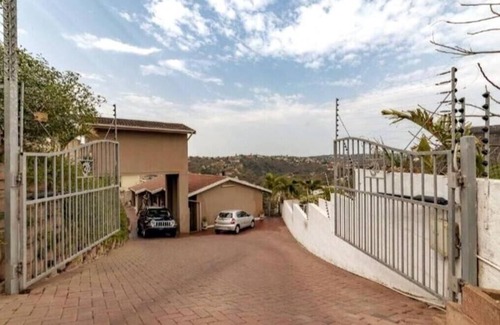 Durban House | 3 Bed Home