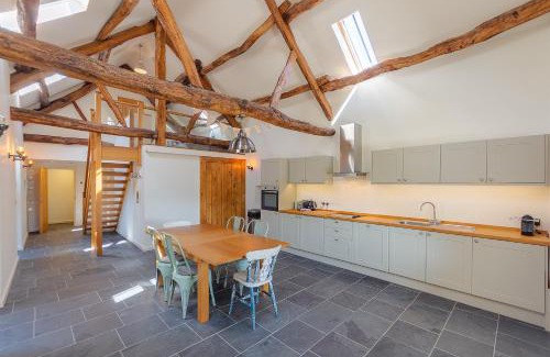 Aberdovey House | 3 Bed in Aberdovey DY033