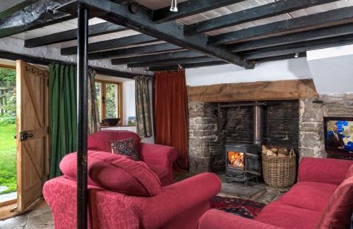 Westbrook Court House | 3 Bed in Dorstone BN070