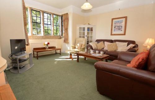 Lyme Regis House | 3 Bed in Lyme Regis WESLO