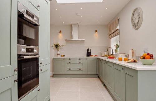 Edern House | 3 Bed in Morfa Nefyn 95040