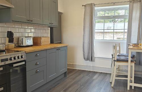 Brecon House | 3 Bed in Penoyre 96240