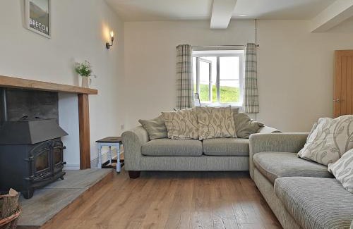 Brecon House | 3 Bed in Penoyre 96240