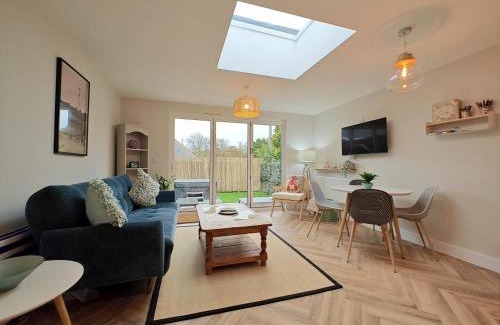 Shanklin House | 3 Bed in Shanklin oc-w33402