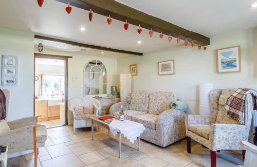 Honing House | 3 Bed in Wroxham 78708