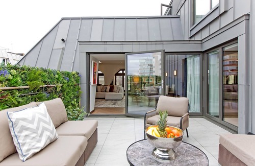 Soho Apartment | 3-bed Penthouse